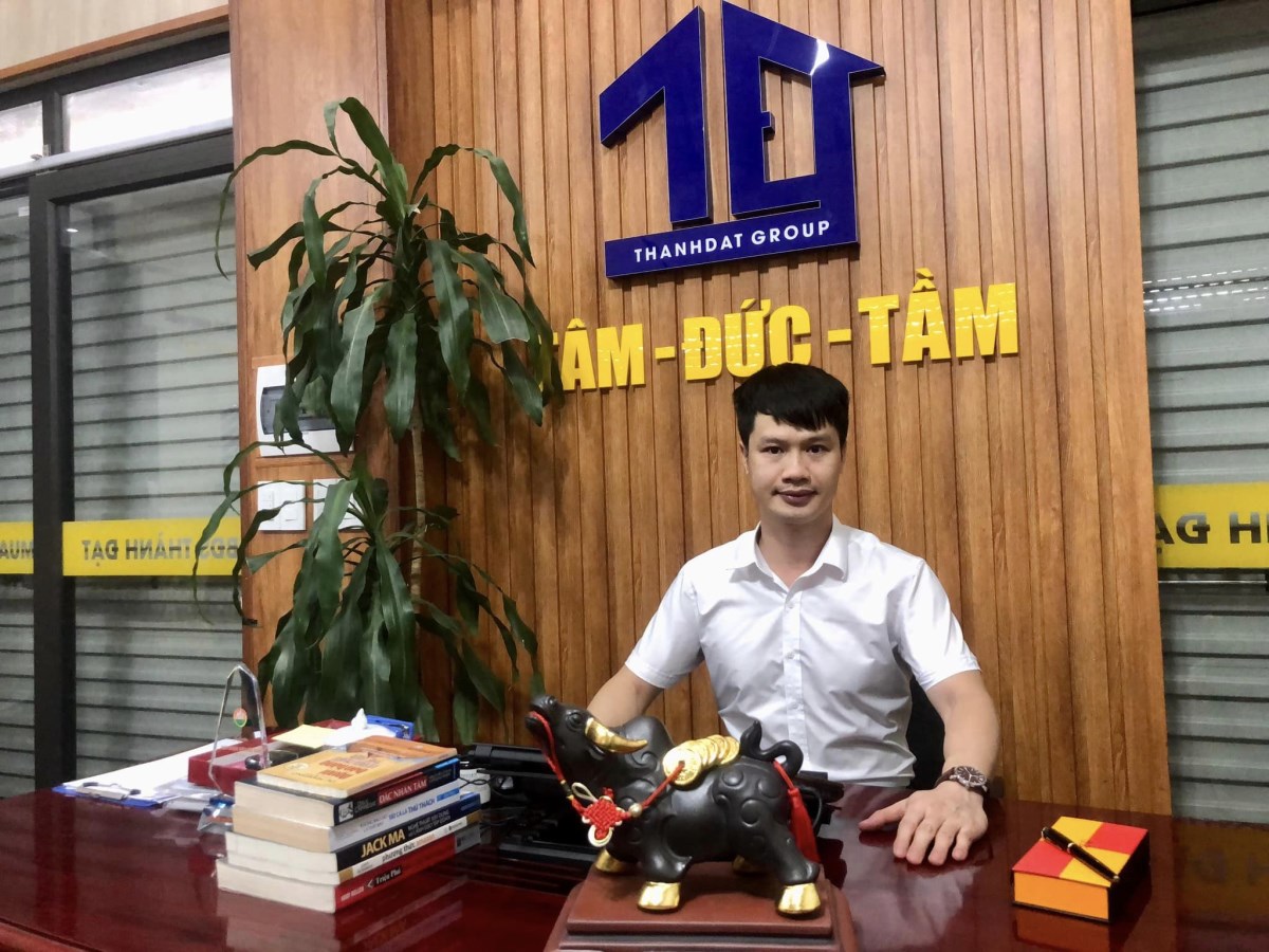 Chủ Tịch Tập Đoàn Thành Đạt