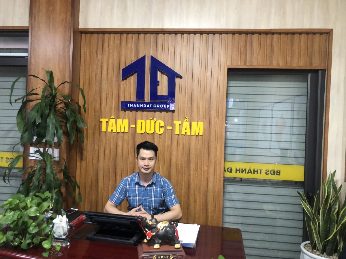 Giới Thiệu Về Chủ Tịch Tập Đoàn Thành Đạt 