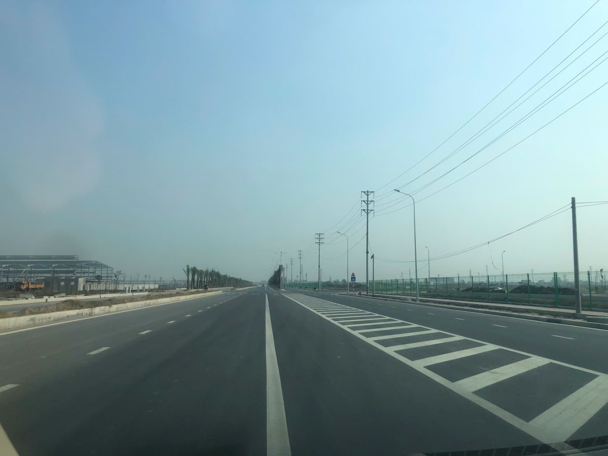 Bán đất ngoài khu công nghiệp làm cho thuê nhà xưởng tại Hưng Yên