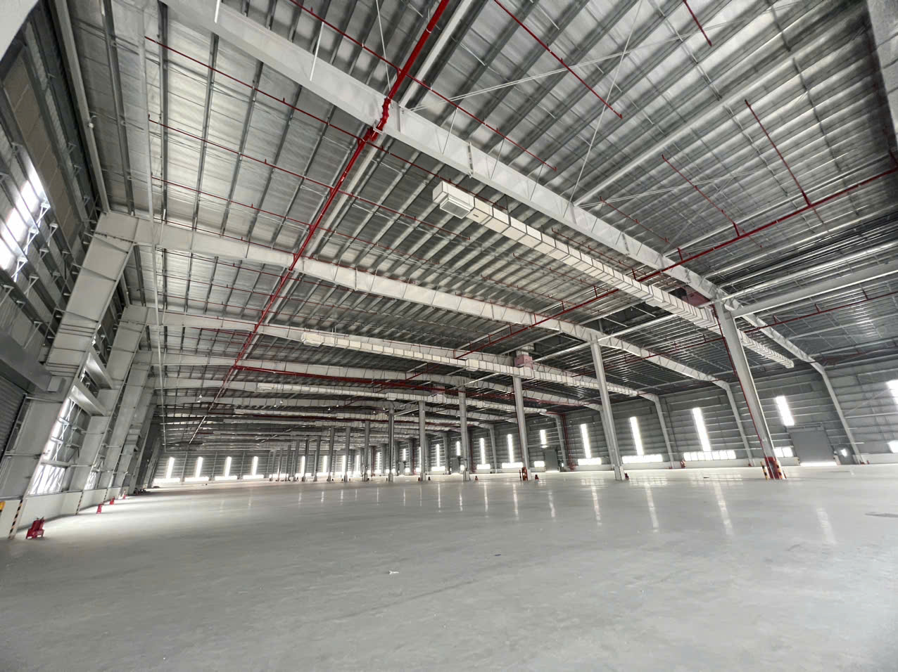 Cho thuê 7000m2 nhà xưởng KCN tỉnh Hưng Yên